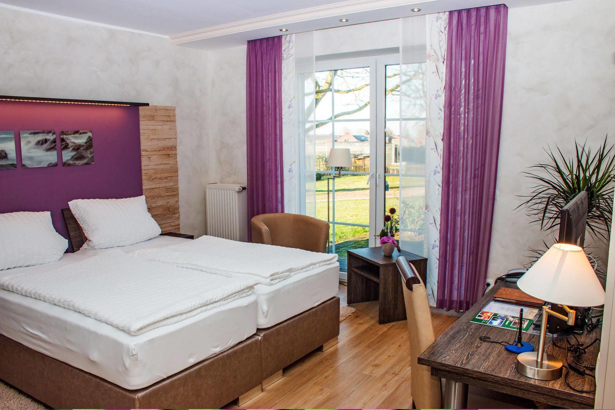Landhotel Zum Hasen Hein Хамминкельн Экстерьер фото
